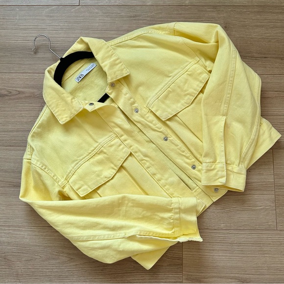 π¦π’ππ | Zara Cropped Denim Jacket Washed Yellow Size S - Picture 3 of 5